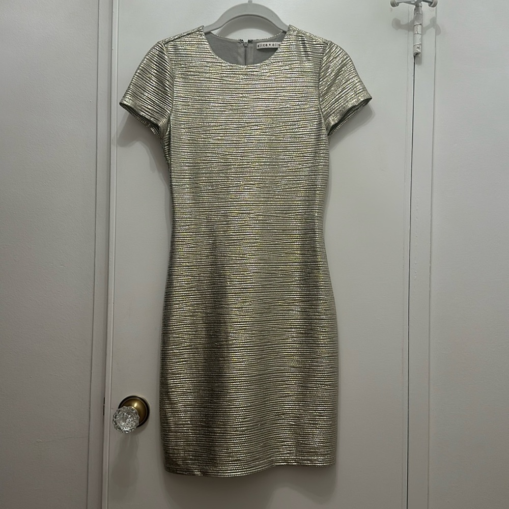 Alice + Olivia Delora Metallic Bodycon Dress